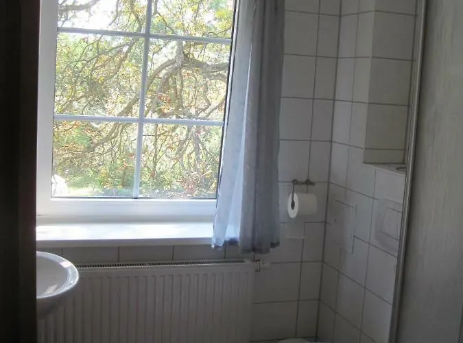 Laendliche 1-raumwohnung Im Park * Thulendorf